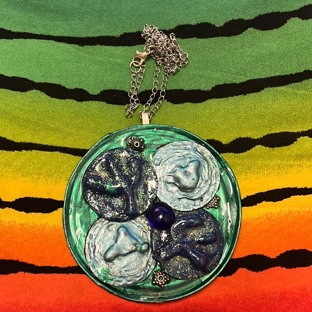 Handmade Brooch/Pendant/Pin